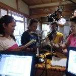 気仙沼フィリピン女性によるラジオ放送収録風景
